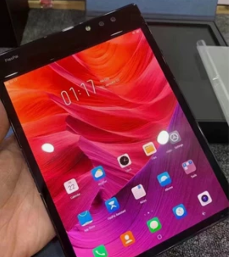 柔宇折叠手机，全新。 感兴趣的话点“我想要...