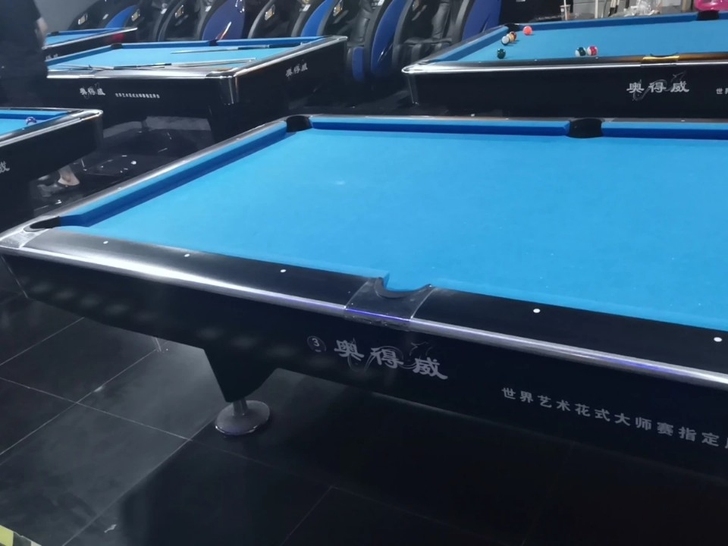 台球桌！！便宜处理了！