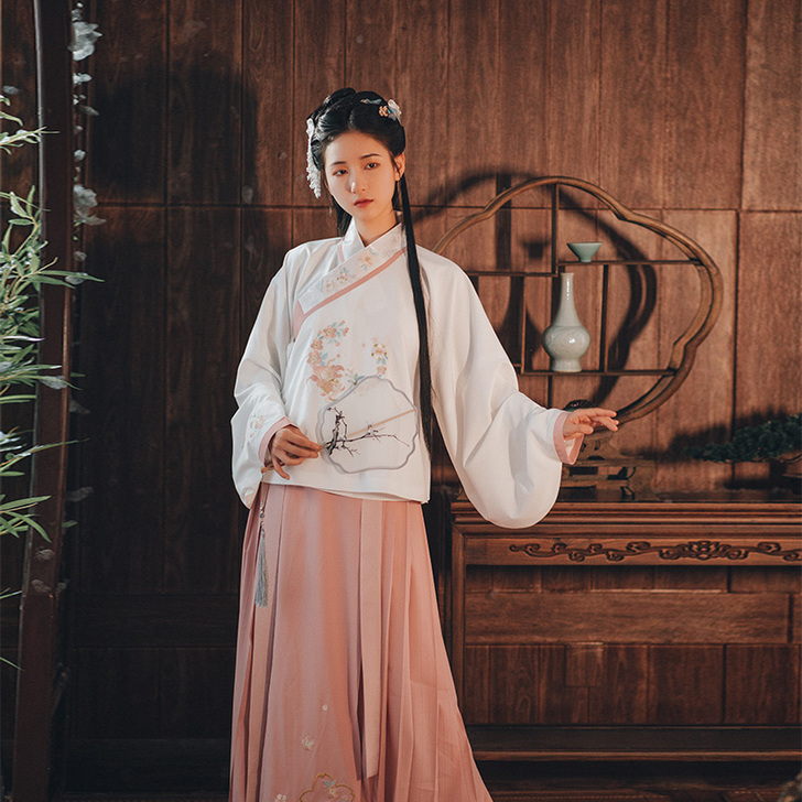 池夏 花语:樱宁 L码绝版