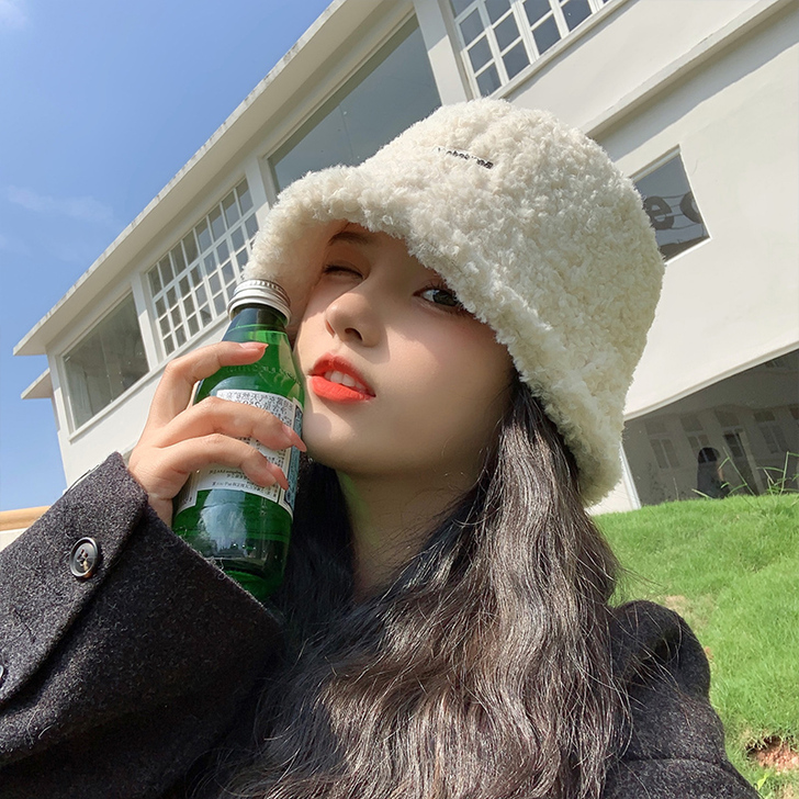 艾佳微 帽子，试带过一次
