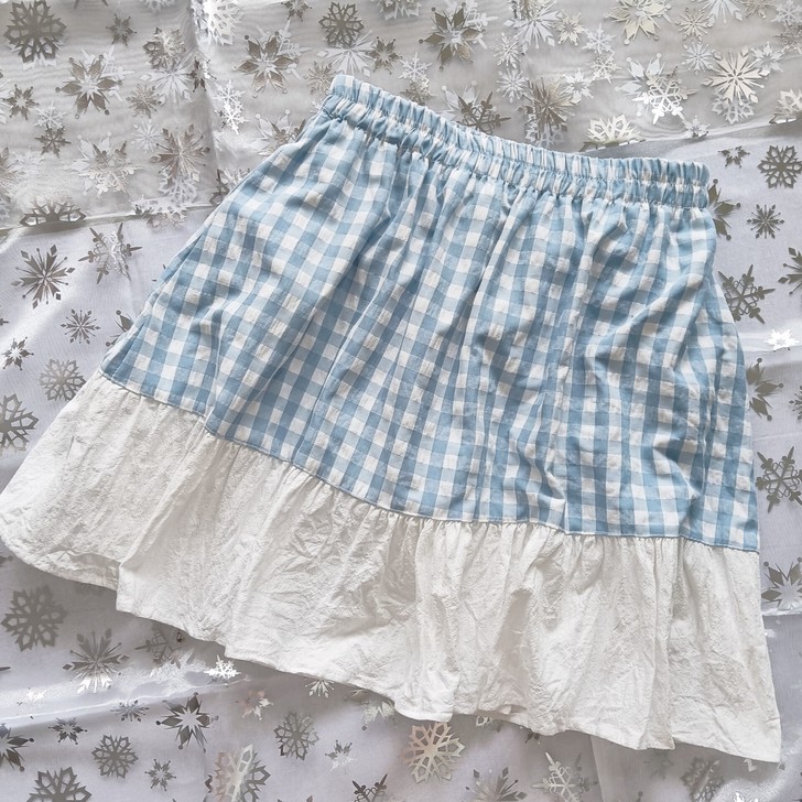 淡蓝格子显瘦荷叶边a字裙女装减龄短裙夏季百...