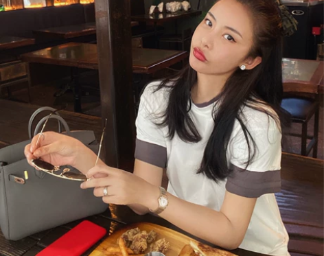 便宜转BettyChow哑光锡器灰假两件撞...