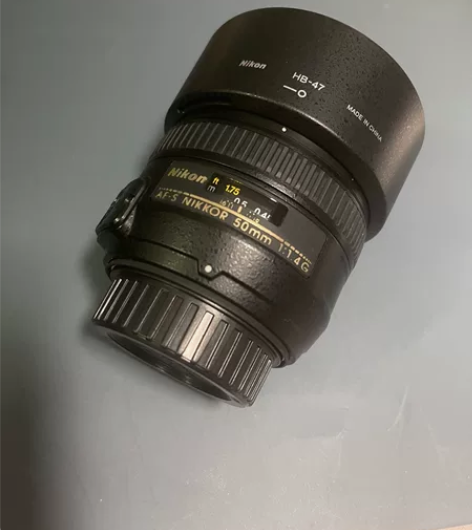 尼康50-1.4 镜头 很新自用的 没有磕...