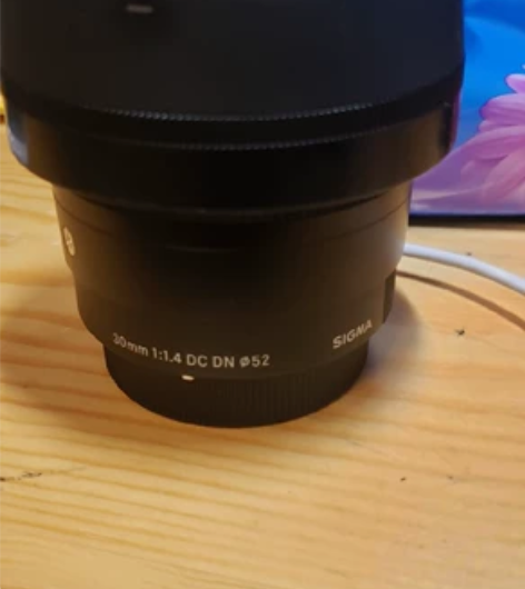 适马镜头30mm F1.4 m43口。因为...