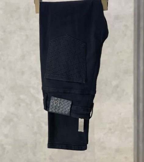 自购正品奢侈品BV男士休闲牛仔裤潮男必备品...