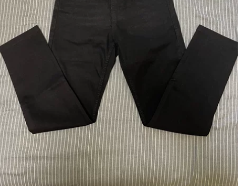 全新男士牛仔裤 建议身高172左右 体重1...