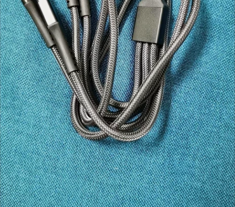 6.8元包邮6A超 级快充三合一充电线手机...