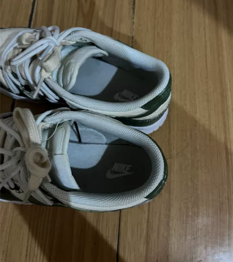 nike 野鹤制造 复古女孩 感兴趣的话点...