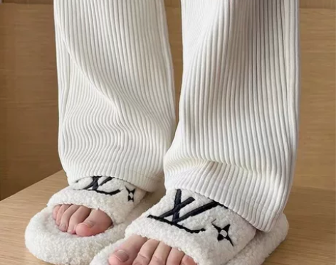 全新加绒一体绒女生女士女款秋冬款雪尼尔阔腿...