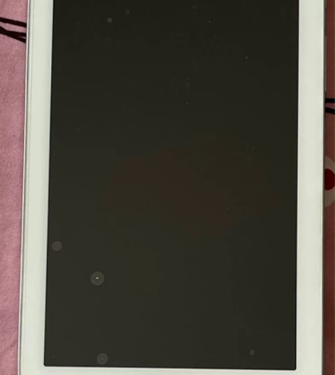 三星平板电脑，很长时间木开机了 感兴趣的话...