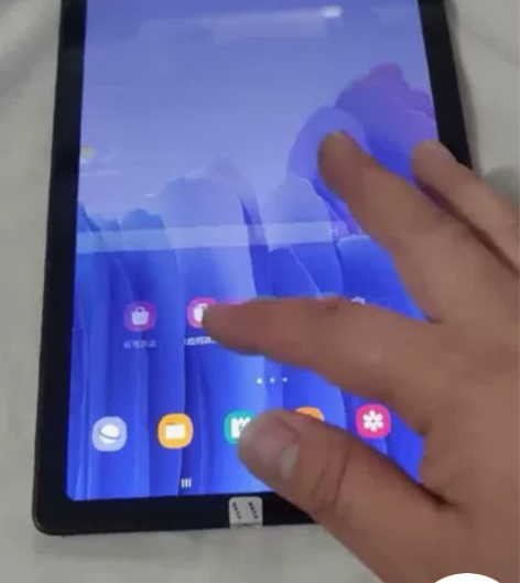 三星平板TAB A7 T500 成色如图很...