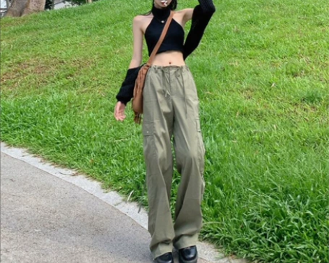 九月2022秋冬新款军绿休闲工装裤宽松高腰...
