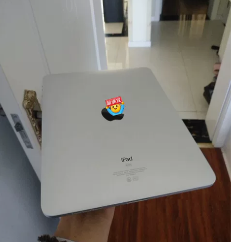 出售iPad 64g苹果平板，id已经退出...