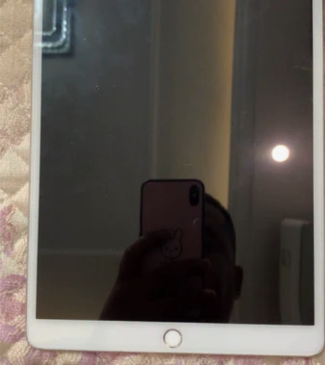 出售此ipad air3 64G 10.5...