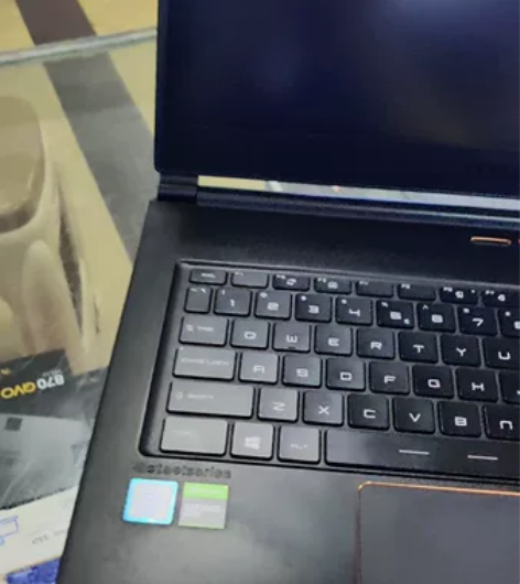 二手笔记本 微星游戏笔记本 型号： 绝影 ...