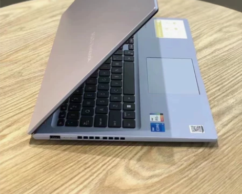 华硕无畏15 2022款 无畏15 202...