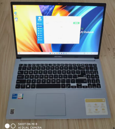 准新华硕无畏2022款，12代i5 124...