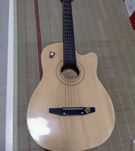闲置吉他,音色正,适合初学者,喜欢的私聊!...