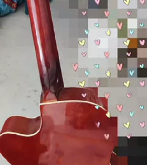 800在实体店买的，民谣吉他 感兴趣的话点...