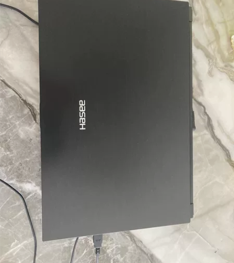 9.9新神舟笔记本电脑战神G8，十代i56...