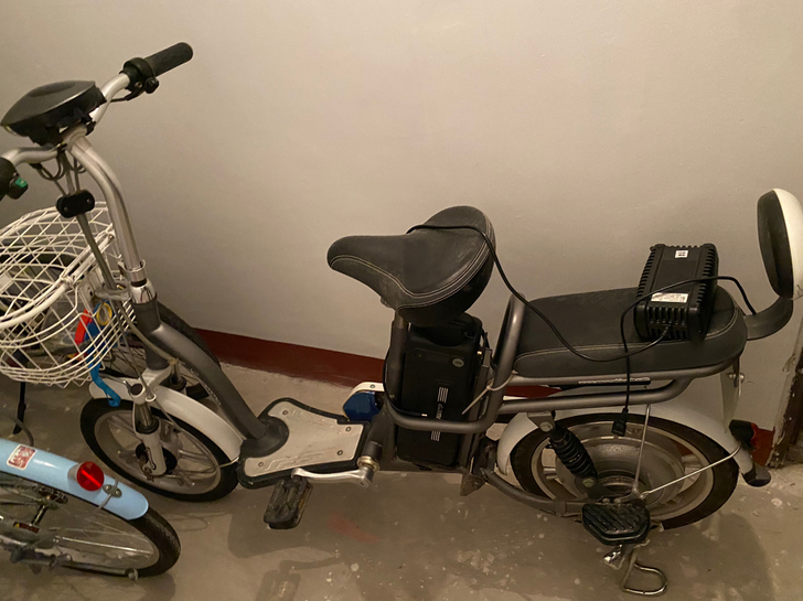 捷马电动车