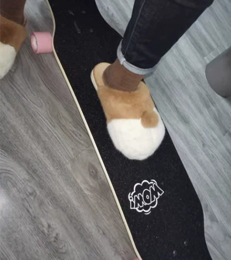 刚入手的滑板没怎么玩过后来孩子学习太紧了，...