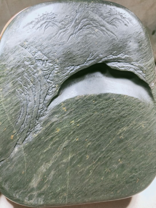 文房四宝，世外桃源砚，龙尾山樟树背金星罗纹...