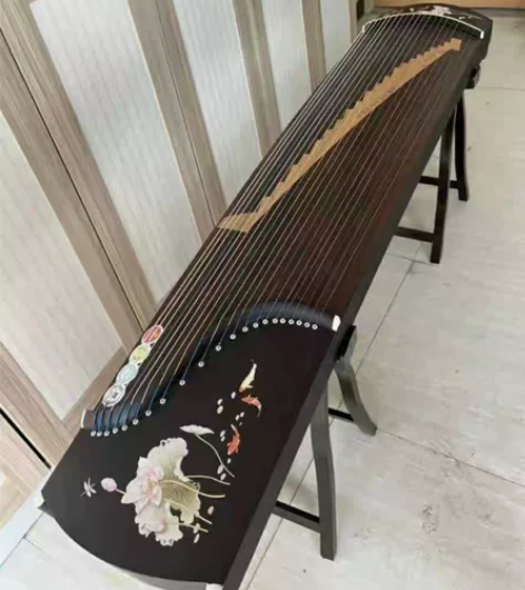 【个人闲置】原价4000多的标准款古筝琴可...