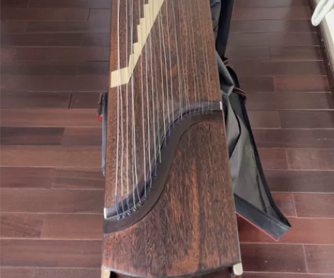 闲置古筝搬家急售，低价出，2012年500...