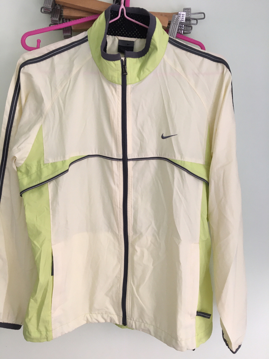 耐克nike防晒衣防风衣单层外套 女士