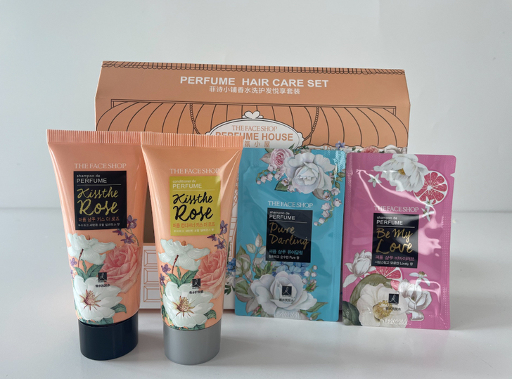 菲诗小铺香水洗发水 中样套盒