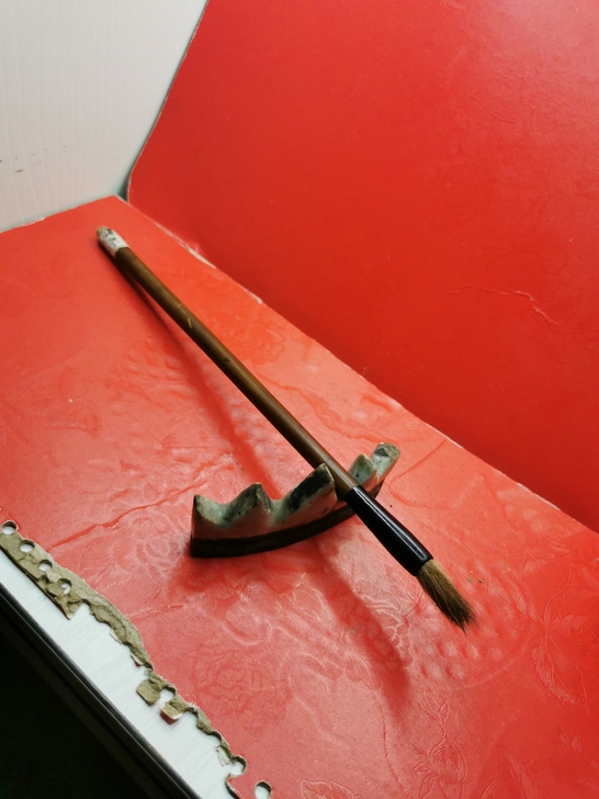 搬迁找到清初瓷老笔架57元包邮，四面八方照...