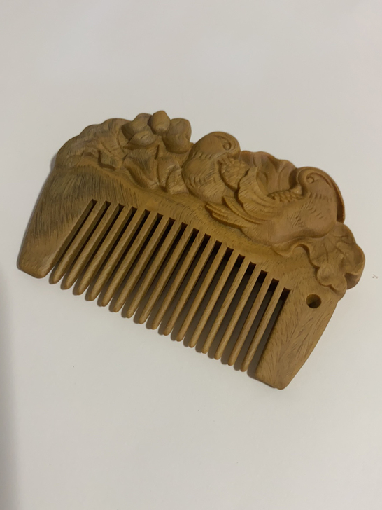 绿小雕花，绿檀红木，饰品小礼物