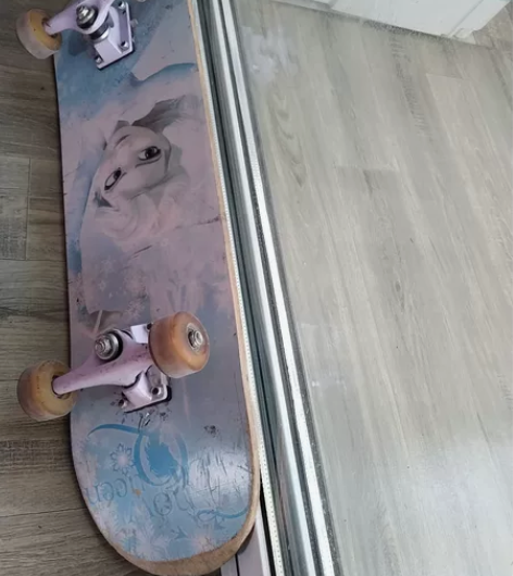 幼儿园大班的时候买的，现在小孩二年级了有自...