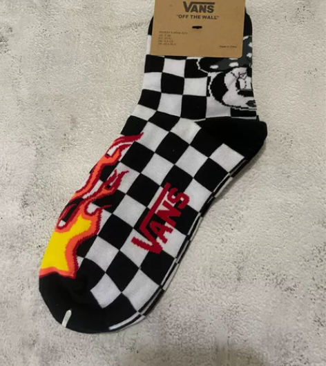 vans 棋盘格米奇，就一双，79包邮，针...