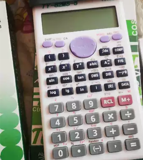 学生计算器多功能全新的,适合中学生,大学生...