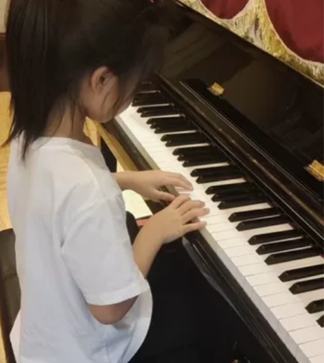 降价急售！！！！！！KAWAI卡瓦依钢琴，...
