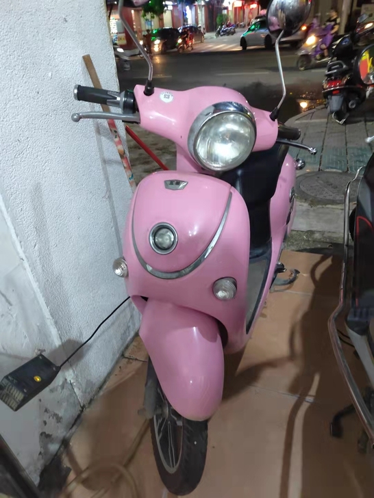 五羊电动车,刚换新电池!