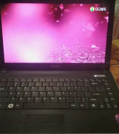 清华同方笔记本电脑 公司用电脑退下来的，成...