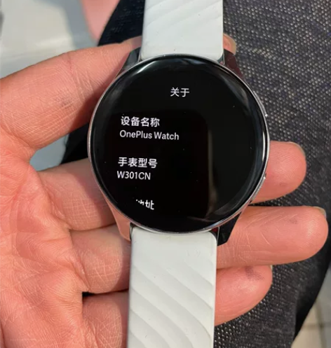 一加手表。 官方正品。 380 感兴趣的话...