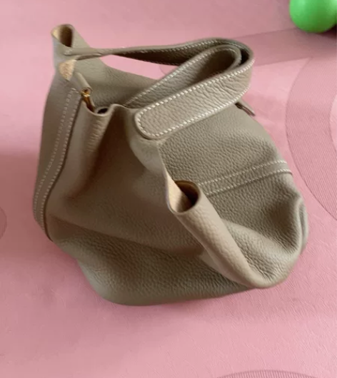 头层牛皮 菜篮子 荔枝纹 小CK 水桶包 ...