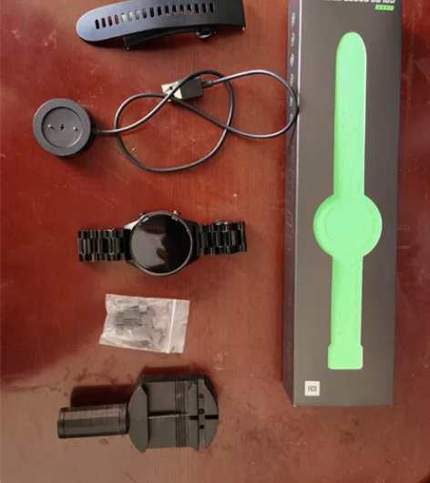 小米手表color运动版，功能正常，正常佩...