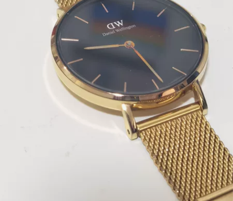 dw手表 多抓鱼循环商店买的 有购买记录 ...