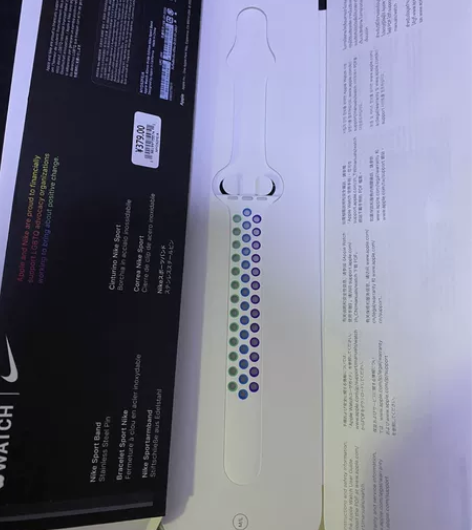 watch手表全新表带 刚买了一套，其中里...