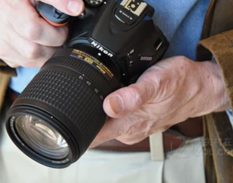 尼康相机 入门级顺丰全新Nikon/D55...