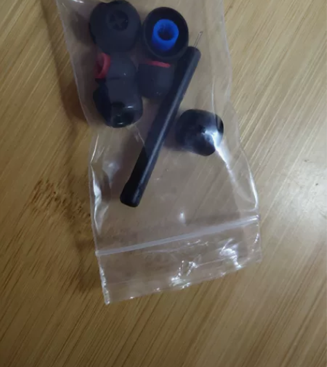森海塞尔耳机配件,全新未使用过。IE40p...