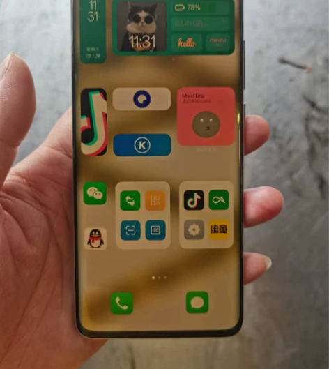 魅族18s  8+128  成色几乎完美，...