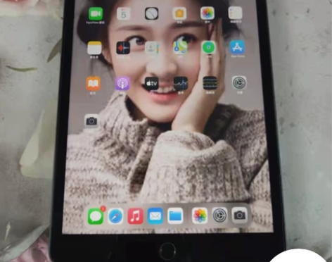 出一台学生个人用ipad2020苹果平板8...