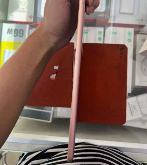 ipad8  2020款128g   靓机...