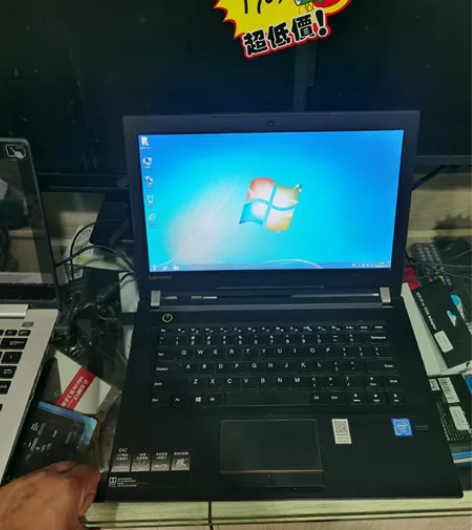 联想个人一手E42笔记本，接口齐全，杜比音...